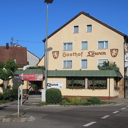 Hotel-Restaurant Lowen Süßen エクステリア 写真